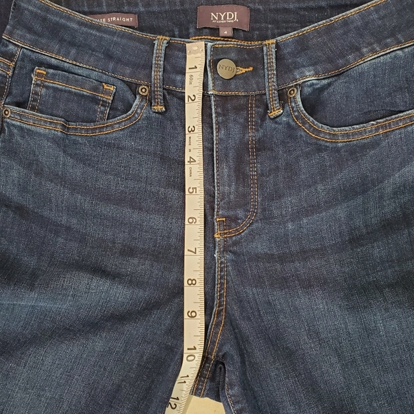 NYDJ Medium Wash High Rise Straight Leg Jeans Sz 4 Cool Embrace LiftxTuck Tech - Picture 10 of 11